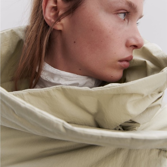 Zara quilted scarf LIMITED EDITION - Picture 4 of 9